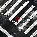 Rouge sur blanc