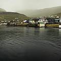 Faroe Islands: abandoned boat
