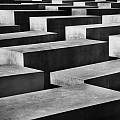 Challenging the gaps of death